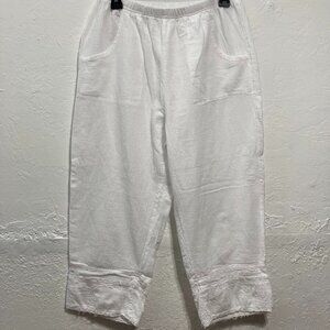 Lulu B Capri Pants Pull On Cropped White Beach Resort Pockets Gauzy size M